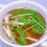 レンジで簡単♪エリンギとちくわと水菜の和風スープ